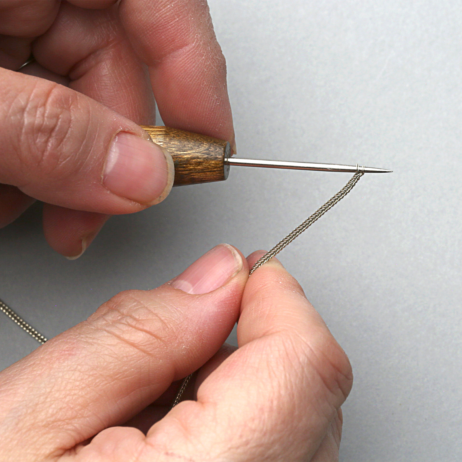 How to String and Finish Foxtail Chain RioGrande