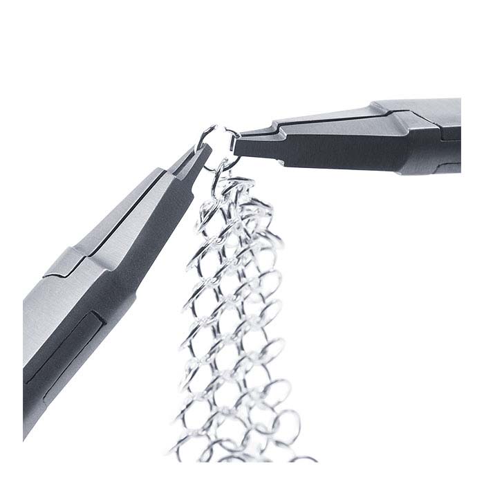 German Serrated Flat Nose Pliers – A To Z Jewelry Tools & Supplies - View #4