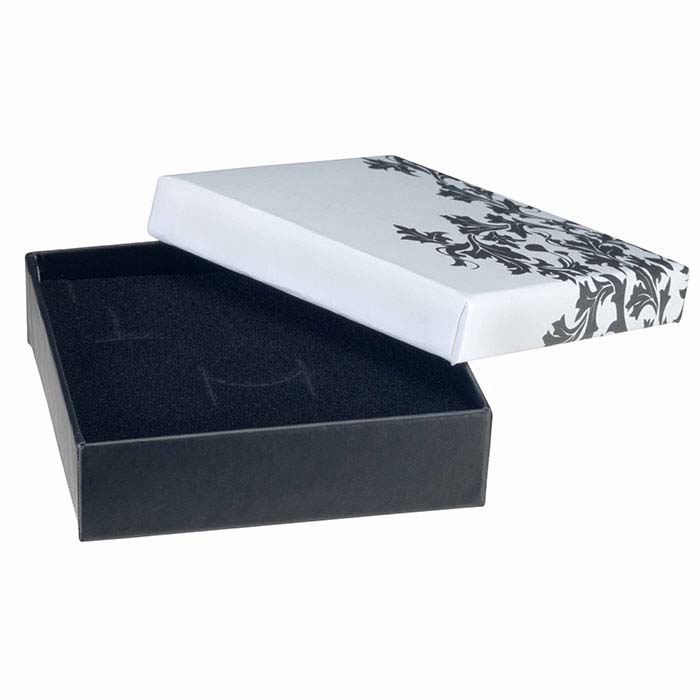 fix chocolate アソートcomplete box レア 2 Chicks with Chocolate Hard Cover 12pc Gift Box