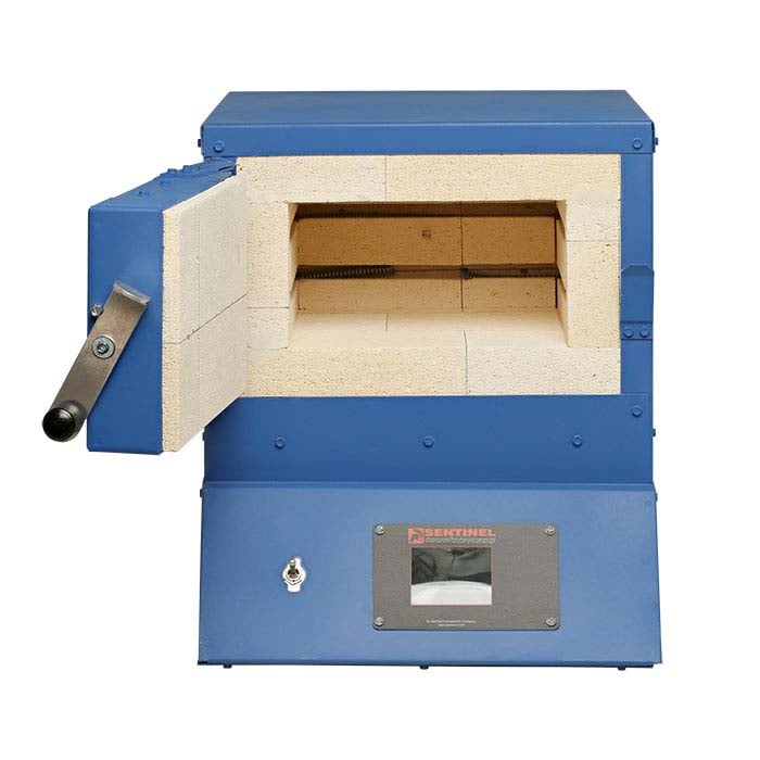 UpcycleLino × ONE KILN UpcycleLino × ONE KILN UpcycleLino × ONE KILN